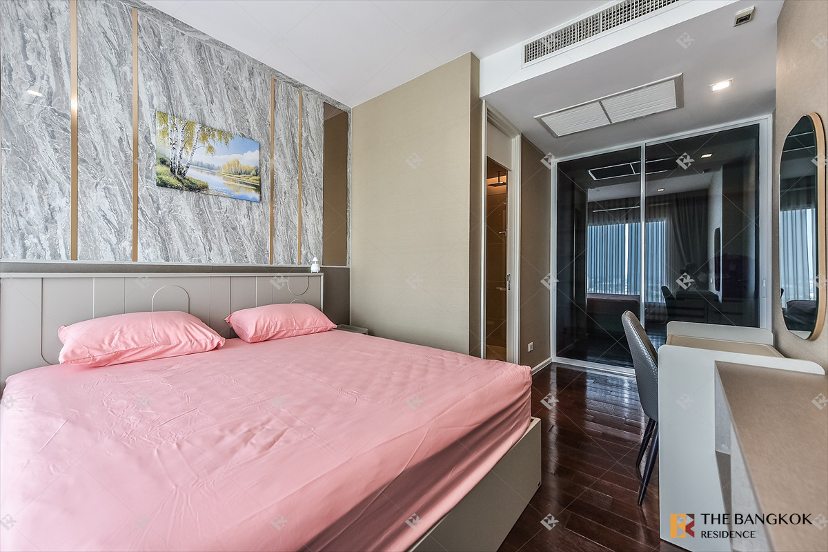For SaleCondoLadprao, Central Ladprao : ✨Beautiful unit!  Great value ✨ The Saint Residences near MRT Phahonyothin