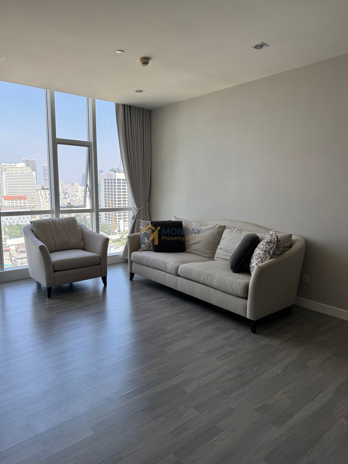 ขายคอนโดสาทร นราธิวาส : 🔥 หลุดจอง! ราคานี้หาไม่ได้ง่าย ๆ เดอะ รูม สาทร - ถนนปั้น พร้อมโอน 🔥MD-26028589