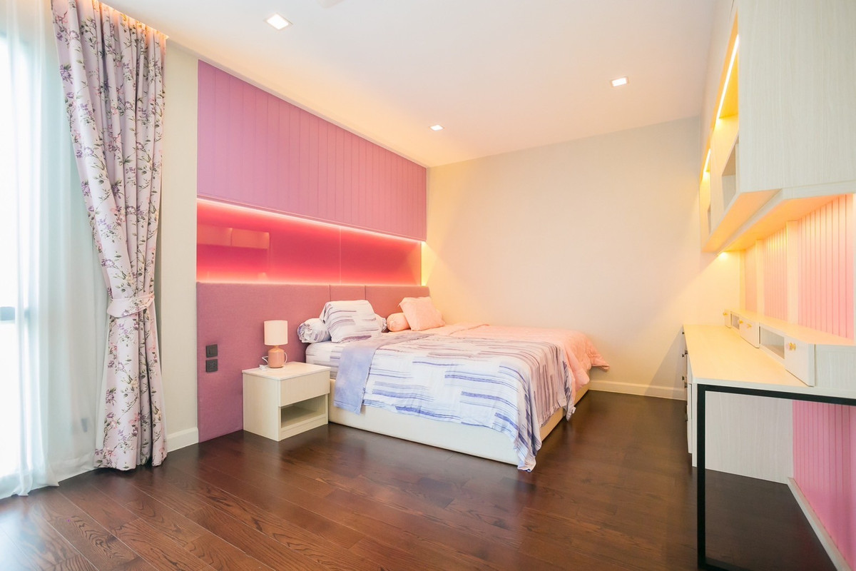 ให้เช่าบ้านลาดพร้าว101 แฮปปี้แลนด์ : HR3330FOR RENT/SALE THE GENTRY EKKAMAI-LADPRAO Luxury 3-Storey Urban Villa