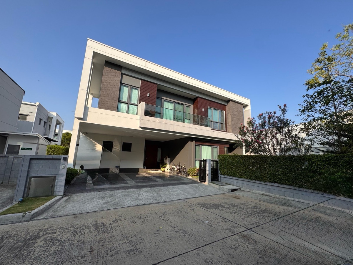 For RentHouseLadkrabang, Suwannaphum Airport : For Rent Luxury house near Thonglor