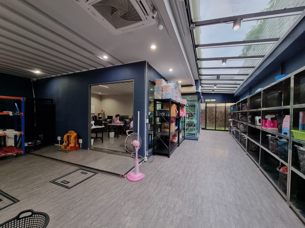 ขายทาวน์โฮมพระราม 3 สาธุประดิษฐ์ : (ราคาต่ำตลาด) 🏠✨  Jade Praise Sathorn - Rama 3 (เจด ไพรสซ์ สาทร พระราม 3 ) | ขายบ้านทำเลดี เดินทางง่าย ทางด่วนใกล้  (HBH-ST-243)