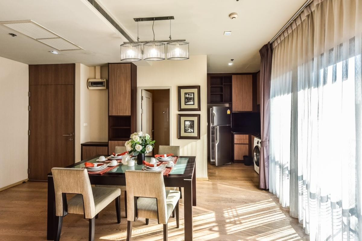 For SaleCondoSukhumvit, Asoke, Thonglor : 🏙️ Noble Refine Phrom Phong | 2 Bedrooms, Corner Unit, Large Layout Near BTS (180 m) | Price 13.2 MB 📞 065-626-5636 (Kie)