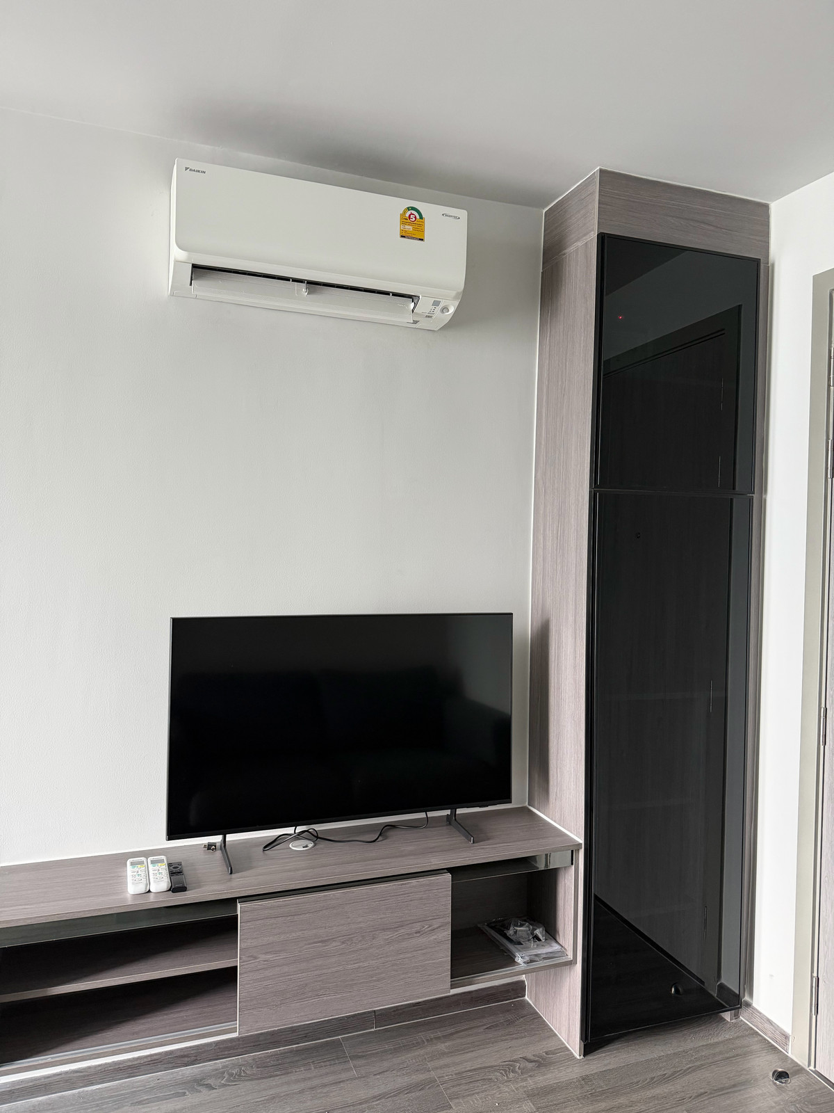 For RentCondoLadprao, Central Ladprao : The origin Lat Phrao 15, very new room, good price too.