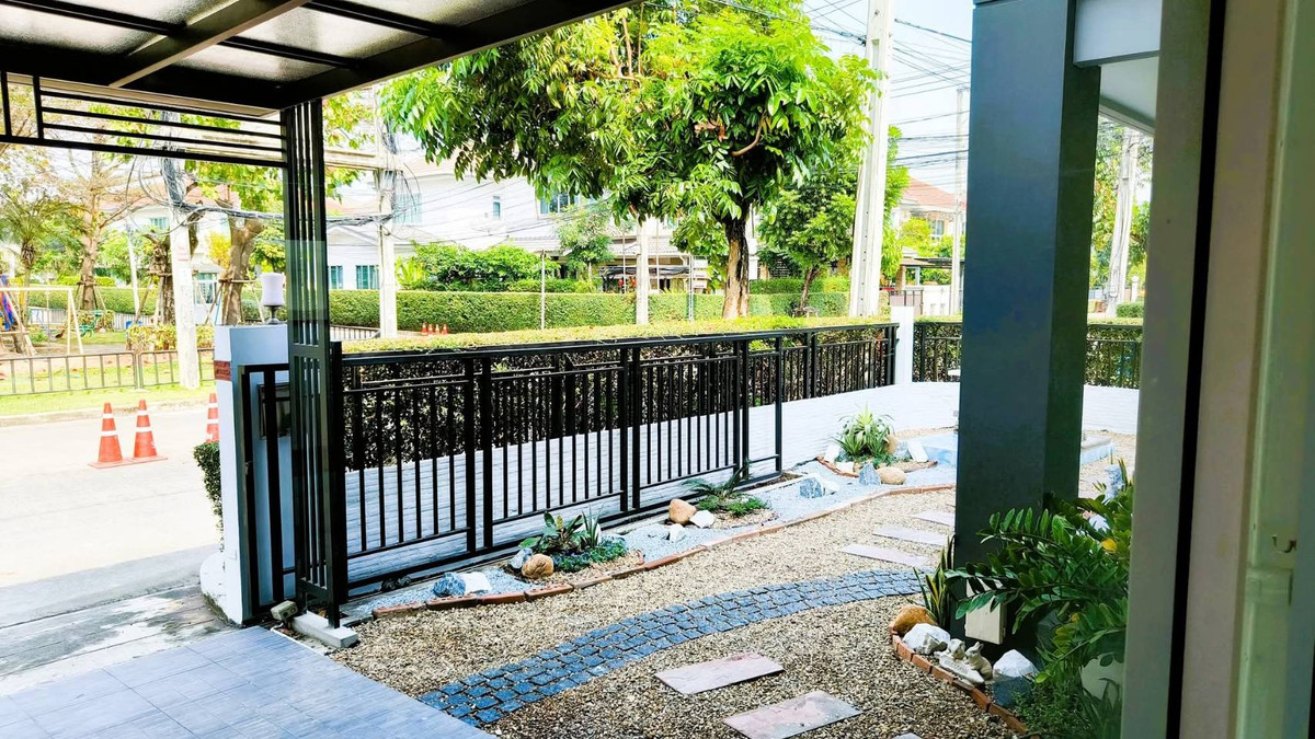 ขายบ้านนวมินทร์ รามอินทรา : ไลฟ์ บางกอก บลูเลอวาร์ด รามอินทรา 23 / 3 ห้องนอน (ขาย), Life Bangkok Boulevard Ramintra 23 / 3 Bedrooms (FOR SALE) DIT050