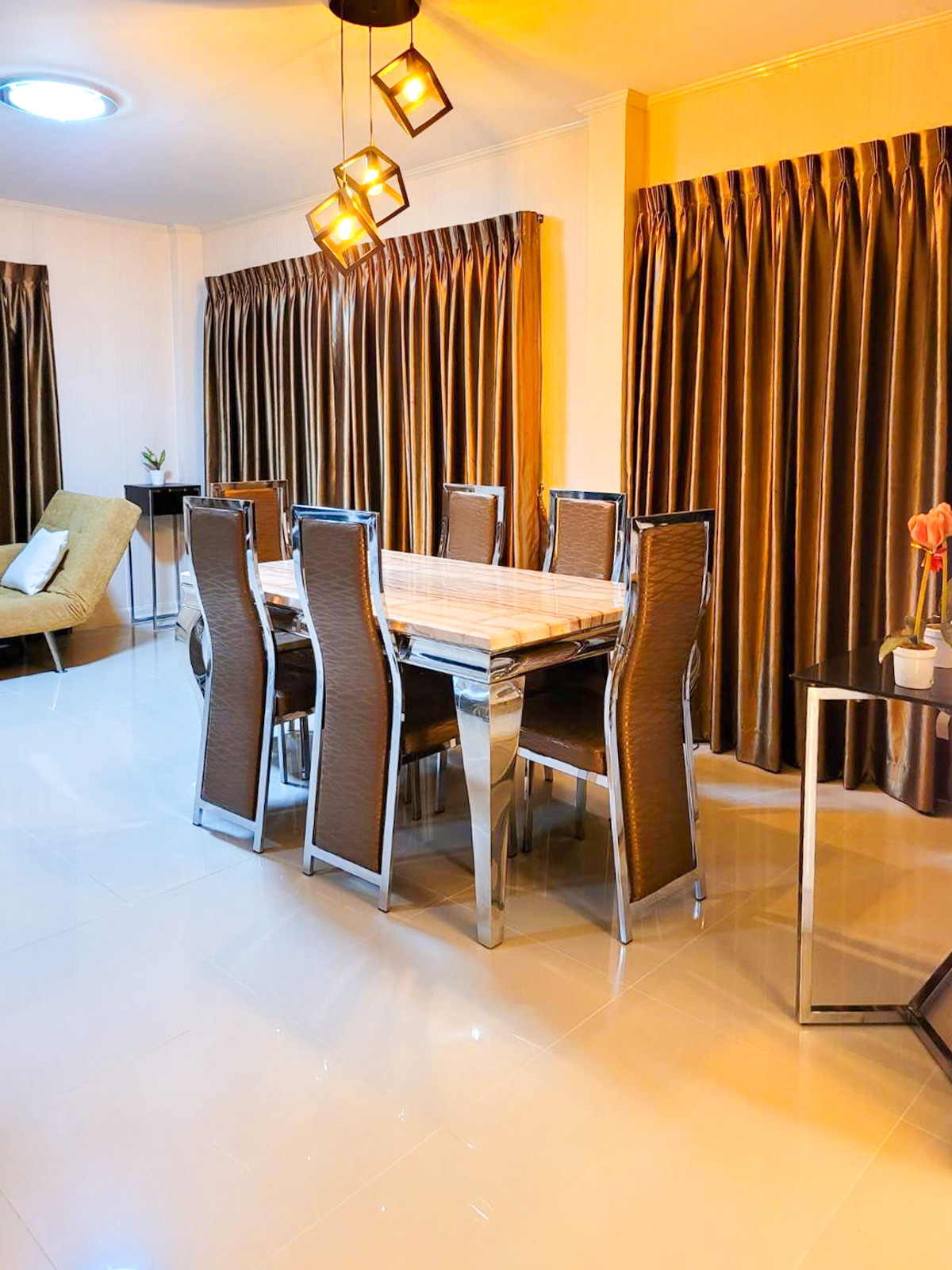 For RentHouseLadkrabang, Suwannaphum Airport : Supalai Suanluang / 4 bedrooms (for rent), Supalai Suanluang / 4 Bedrooms (FOR RENT) FONT065