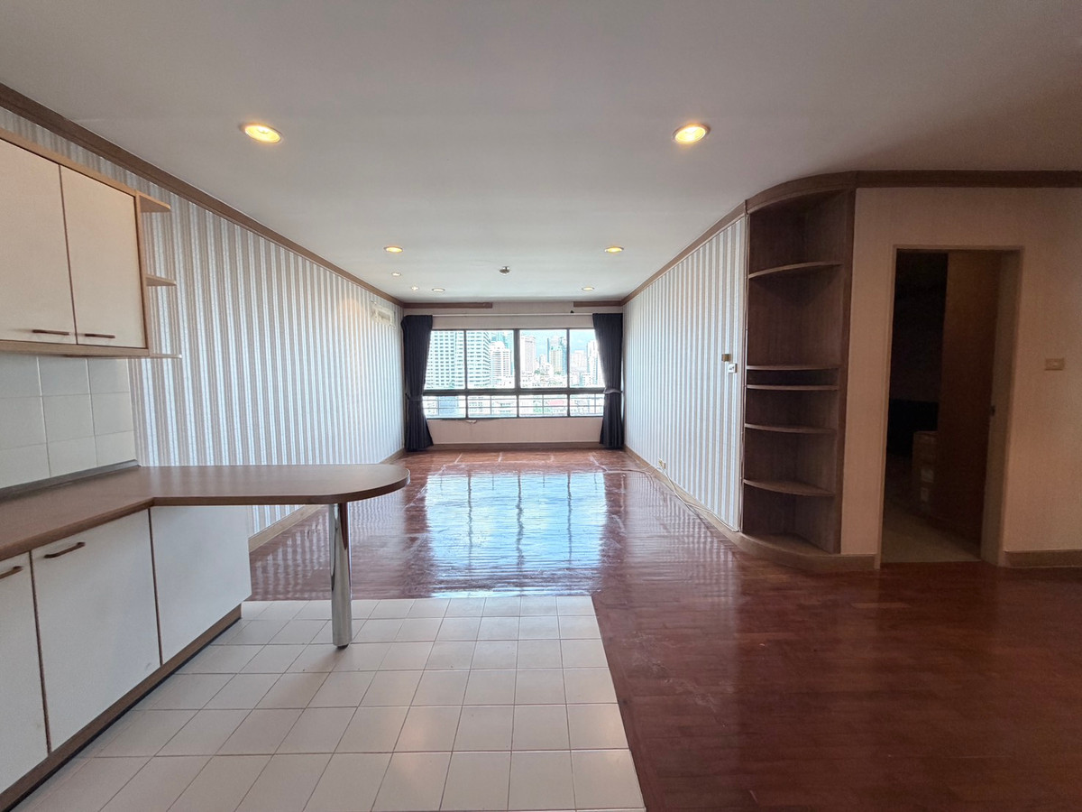 ขายคอนโดวิทยุ ชิดลม หลังสวน : 🏠✨ Baan Ploenchit (บ้าน เพลินจิต)| ขายคอนโด 1 ห้องนอน พร้อมอยู่  (HBH-ST-241)