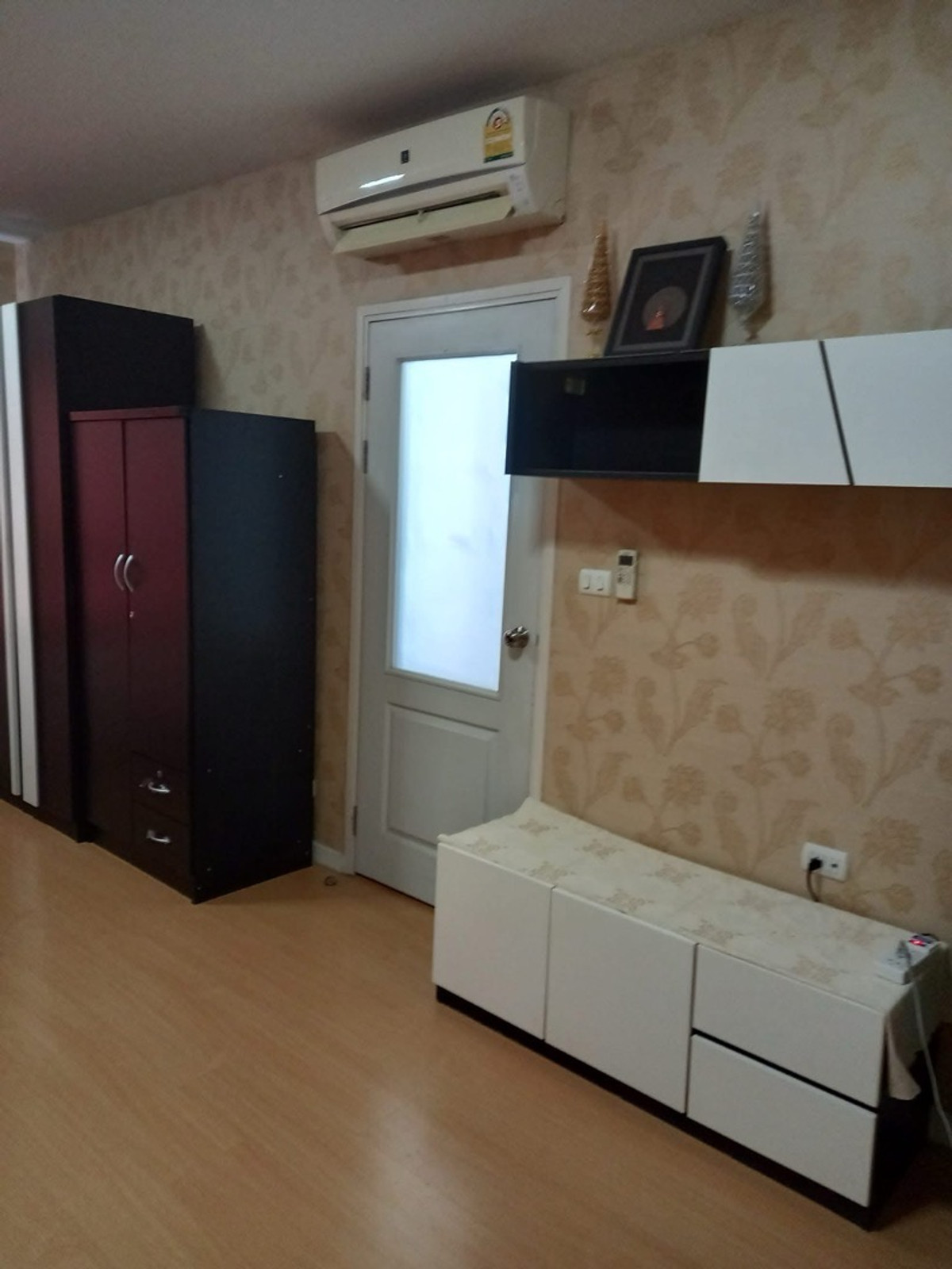 For RentCondoSeri Thai, Ramkhamhaeng Nida : For rent, Project 624 Condolette Lat Phrao.