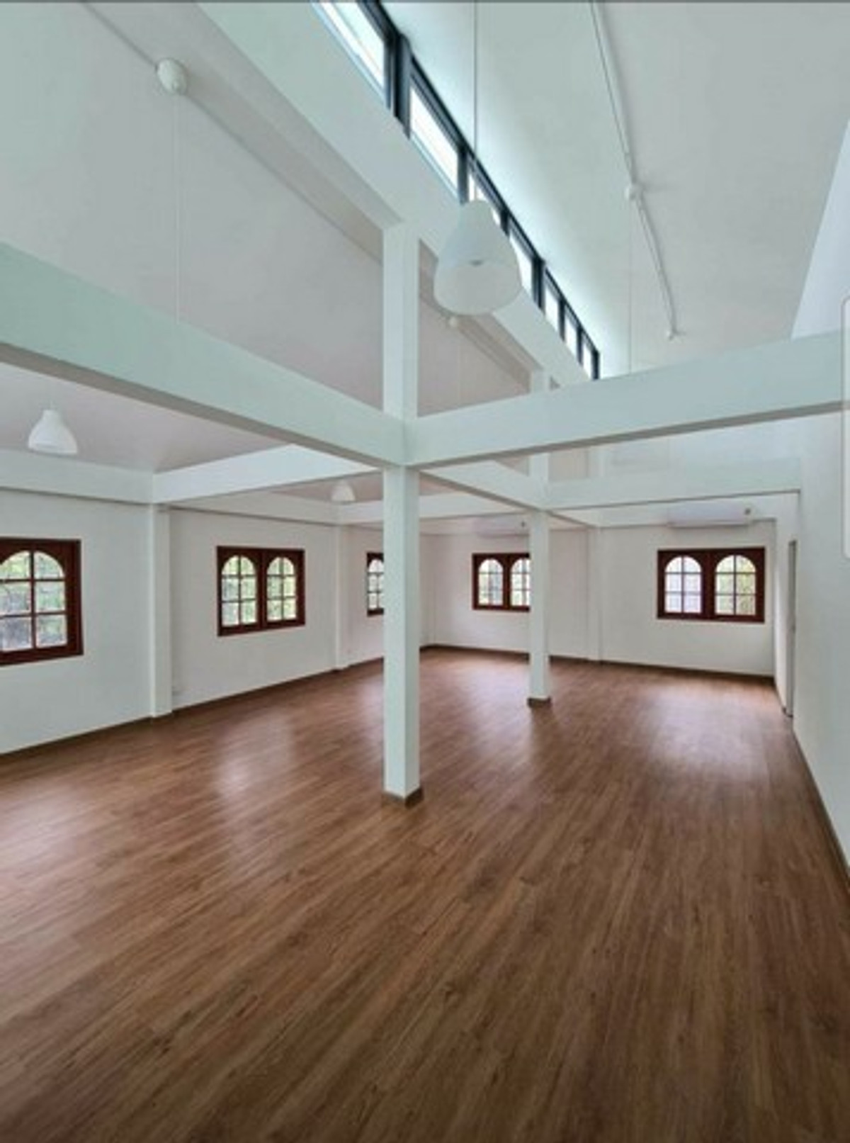 For RentHouseChokchai 4, Ladprao 71, Ladprao 48, : HR3327 Home Office for rent, completely renovated, Chokchai 4, wide area 70 sq m, parking for up to 7 cars, company registration possible.