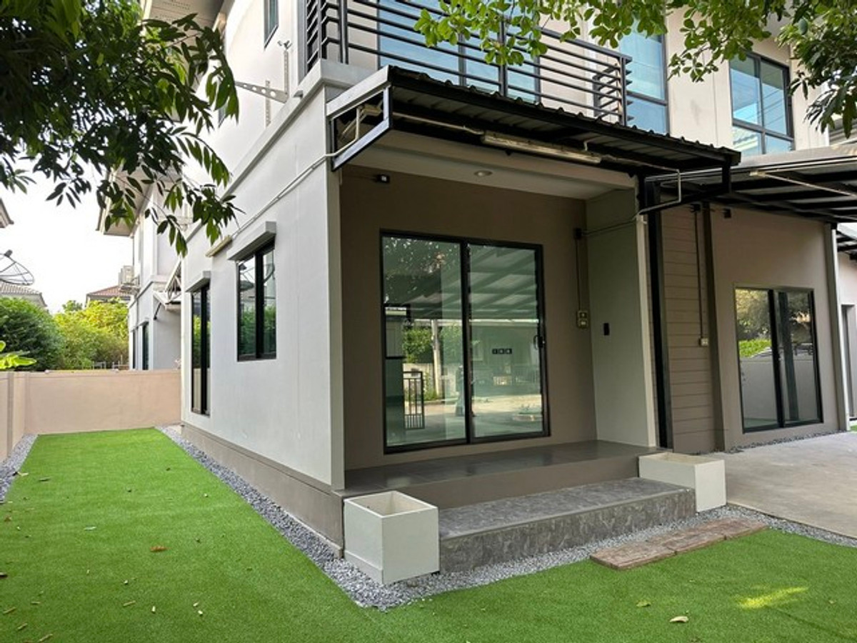 ให้เช่าบ้านปทุมธานี รังสิต ธรรมศาสตร์ : HR3322ให้เช่าบ้านเดี่ยว โครงการ PAVE รังสิต (คลอง 4) – บ้านสวย สภาพใหม่ พร้อมเฟอร์/เครื่องใช้ไฟฟ้าใหม่แกะกล่อง