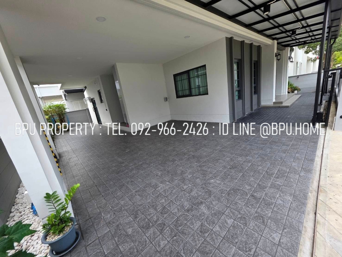 ให้เช่าบ้านบางนา แบริ่ง ลาซาล : ** ให้เช่าบ้านเดี่ยว 4 ห้องนอน ** Centro บางนา ใกล้ เมกะบางนา (โครงการใหม่ เฟส 2)