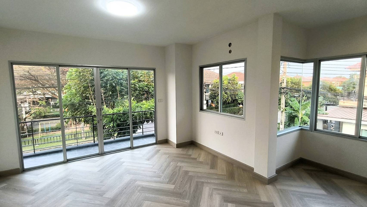 ขายบ้านนวมินทร์ รามอินทรา : ไลฟ์ บางกอก บลูเลอวาร์ด รามอินทรา 23 / 3 ห้องนอน (ขาย), Life Bangkok Boulevard Ramintra 23 / 3 Bedrooms (FOR SALE) DIT050