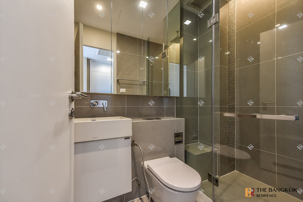 For SaleCondoLadprao, Central Ladprao : ✨Beautiful unit!  Great value ✨ The Saint Residences near MRT Phahonyothin