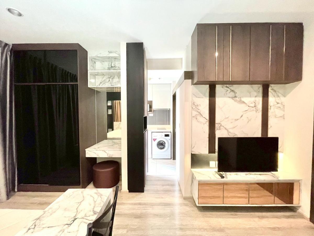 ขายคอนโดพระราม 9 เพชรบุรีตัดใหม่ RCA : 03/04/2026, รวมค่าโอนพร้อมเข้าอยู่ Ideo Mobi Asoke สตูดิโอ 26 ตรม. ใกล้ BTS เพชรบุรี 
ราคา 4.8 ล้าน ฟิตเนส-สระว่ายน้ำ-สังคมใจกลางเมือง! 0642748883