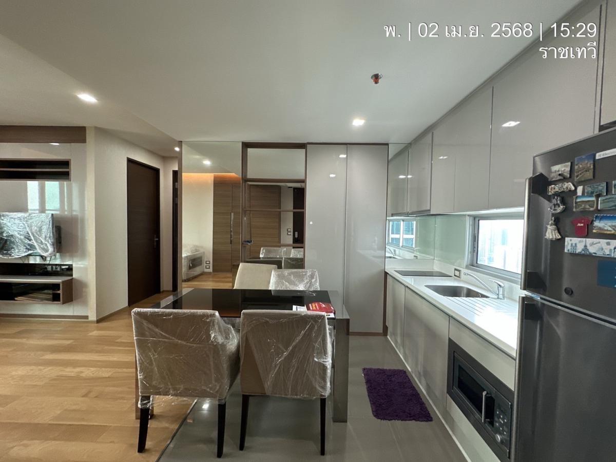 ให้เช่าคอนโดพระราม 9 เพชรบุรีตัดใหม่ RCA : 03/04/2026, เช่า The Address Asoke 2 นอน 75 ตรม. ใกล้ MRT เพชรบุรี 35,000 บาท/เดือน 
สิ่งอำนวยความสะดวกระดับพรีเมียม พร้อมปลอดภัย 24 ชม. 0642748883