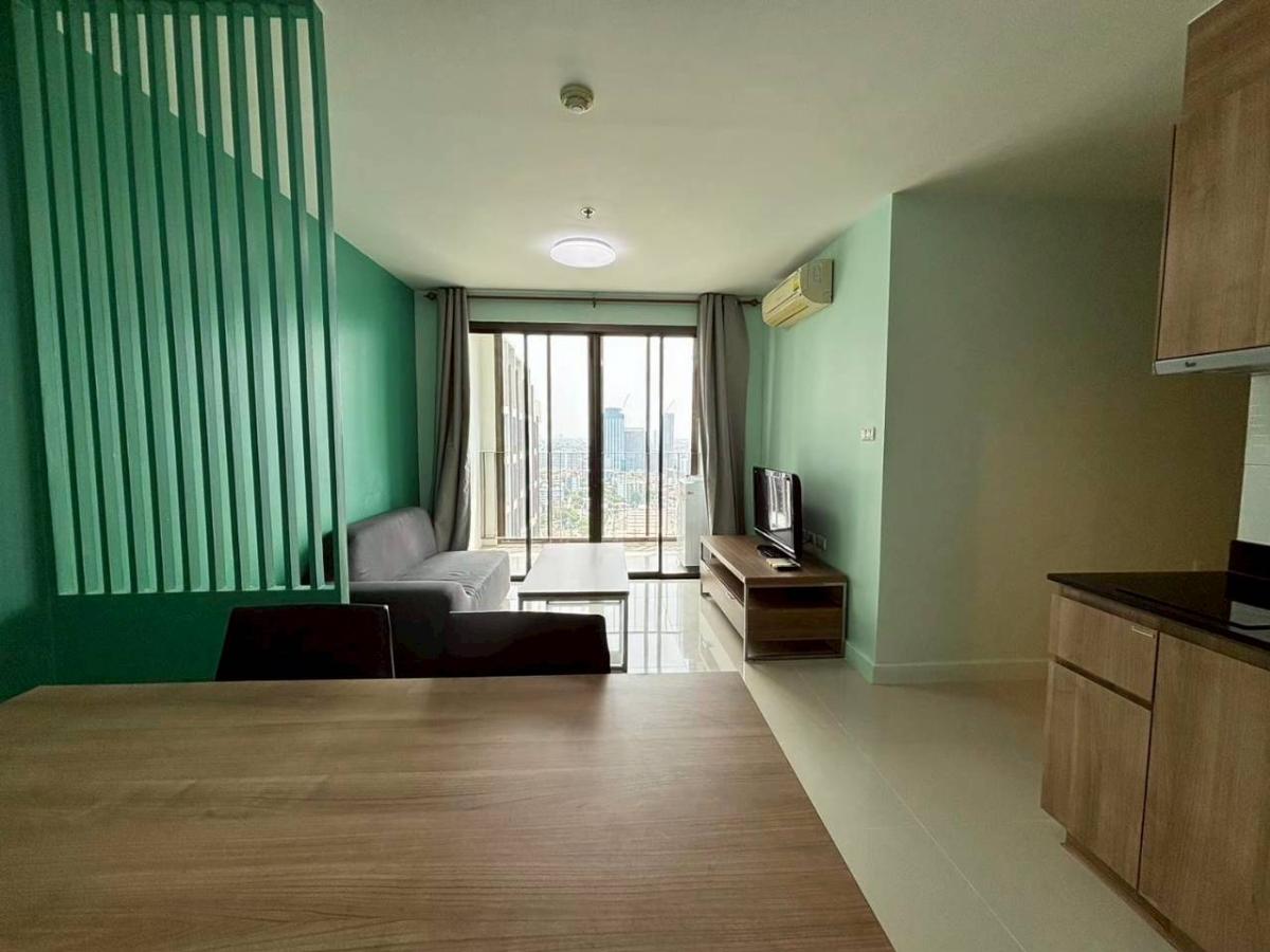 ขายคอนโดลาดพร้าว เซ็นทรัลลาดพร้าว : 03/04/2026, รวมค่าโอน🌟 Ideo Ladprao 5 ห้องใหญ่ 2 นอน 1 น้ำ 58 ตร.ม. 
ใกล้ BTS Ha Yaek Lat Phrao ราคาเพียง 4.79 ล้าน! 0642748883