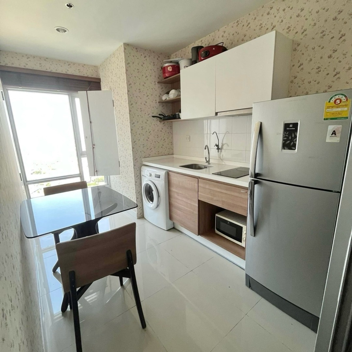 ให้เช่าคอนโดรัตนาธิเบศร์ สนามบินน้ำ พระนั่งเกล้า : 📍โครงการ : Centric Tiwanon Station
🚝 ใกล้ : MRT สถานีกระทรวงสาธารณสุข 200 เมตร
💵 ราคาเช่า : 11,000 บาท / เดือน