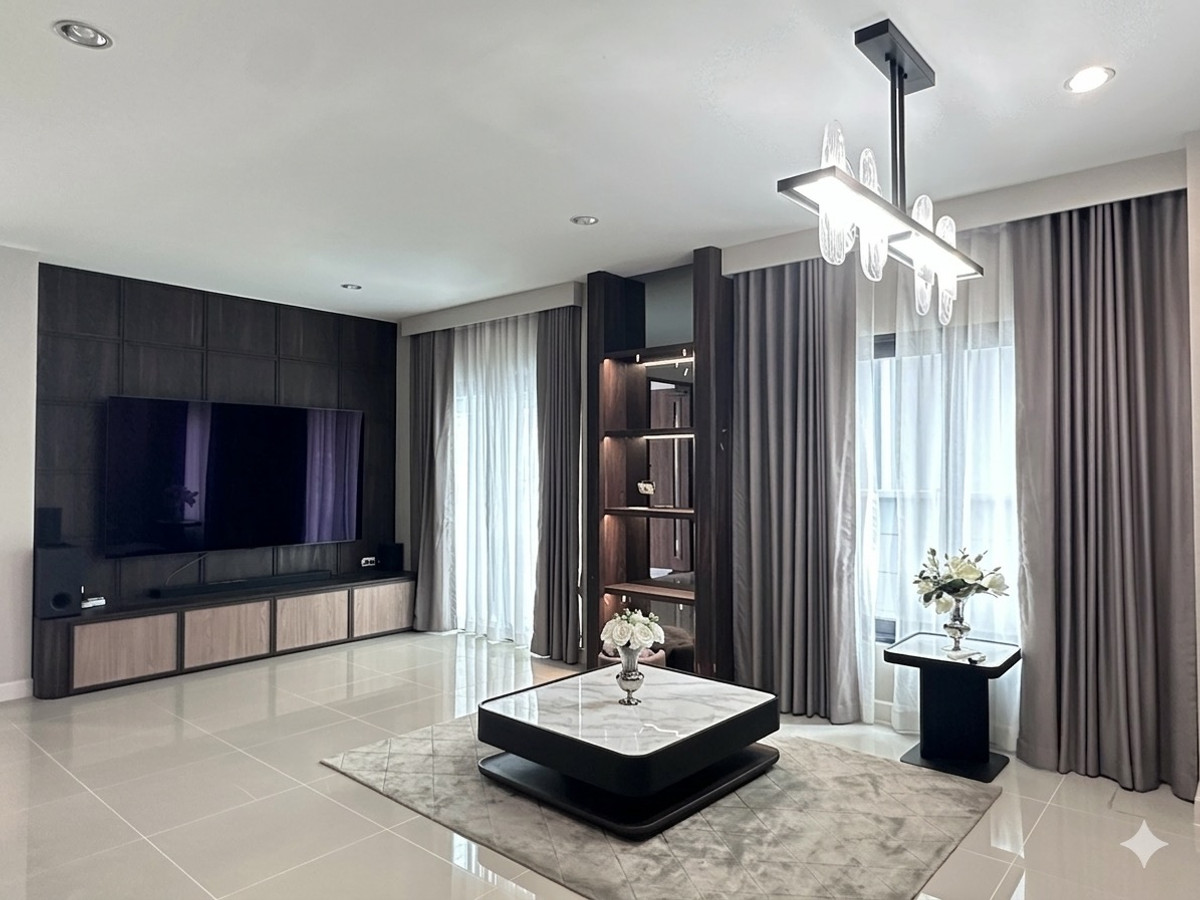 ขายเกษตร นวมินทร์ ลาดปลาเค้า : บ้านแฝด ทำเลเลียบด่วนรามอินทราฯ ซอย โยธินพัฒนา เซ็นทรัลอีส วิลล์ ประดิษฐ์มนูธรรม บ้านใหม่ fullyfurnished  