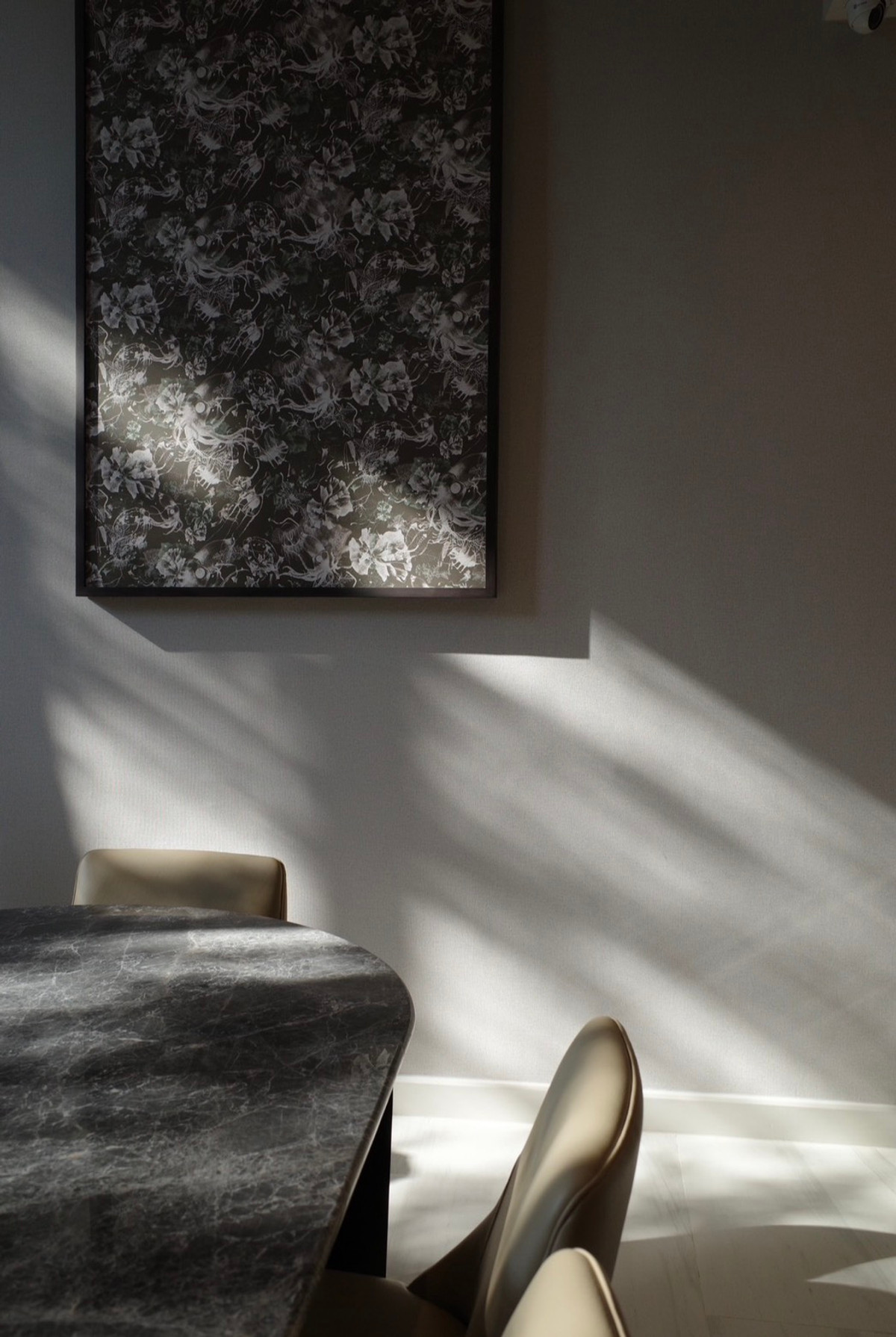 For SaleTownhomeSukhumvit, Asoke, Thonglor : House for sale Quarter39 Thaweesuk Sukhumvit 39, 5.5 story house (including basement to roof top,) has elevator.