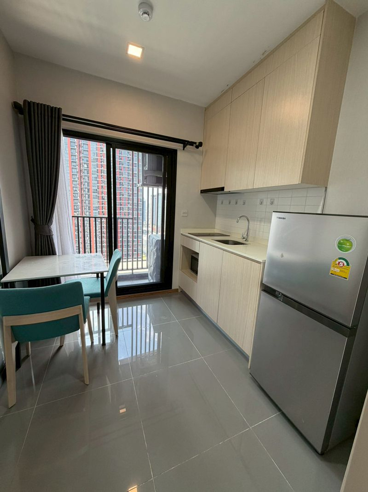 For RentCondoRamkhamhaeng, Hua Mak : For rent Metris Rama9 ** Pets allowed.