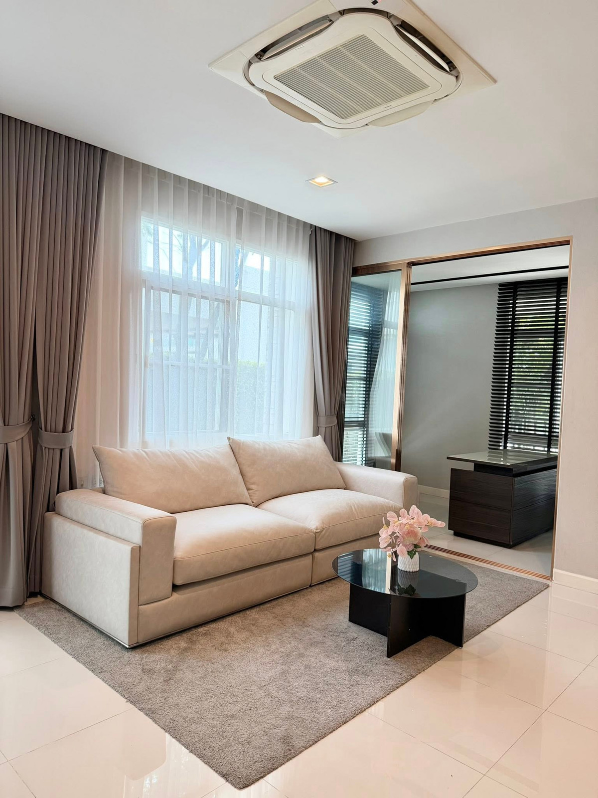 For RentHouseBangna, Bearing, Lasalle : Mantana 2 Bangna KM.7 / 3 Bedrooms (FOR RENT), Mantana 2 Bangna KM.7 / 3 Bedrooms (FOR RENT) YOK112