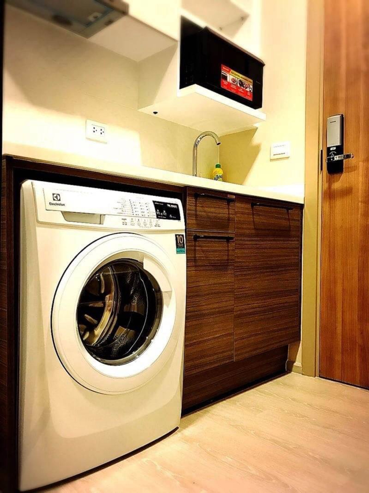 For SaleCondoRama9, Petchburi, RCA : Condolette Midst Rama 9 / 1 Bedroom (FOR SALE), Condolette Midst Rama 9 / 1 Bedroom (For Sale) JSMN081