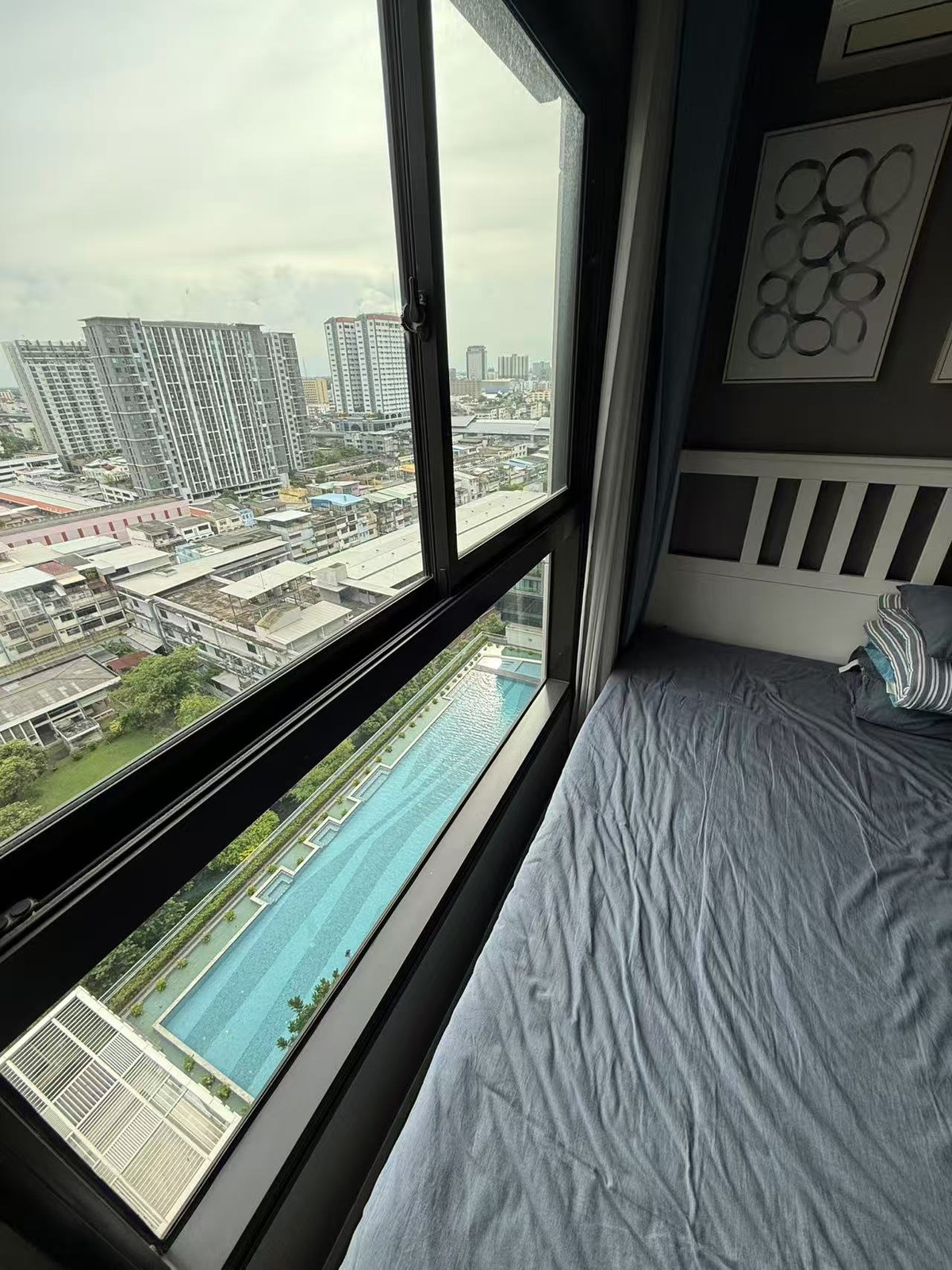 ให้เช่าคอนโดปิ่นเกล้า จรัญสนิทวงศ์ : The Parkland จรัญ-ปิ่นเกล้า 30 ตร.ม.  คอนโด 1 ห้องนอน ให้เช่า!