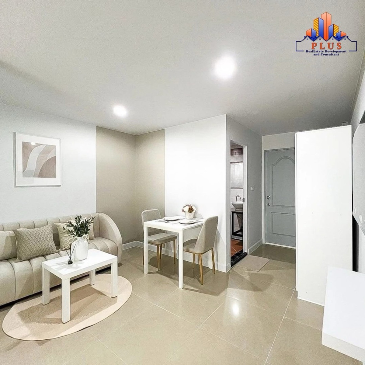 ขายคอนโดวิภาวดี ดอนเมือง หลักสี่ : ขายคอนโด  รีเจ้นท์ โฮม 3 พหลโยธิน 57
Regent Home 3 