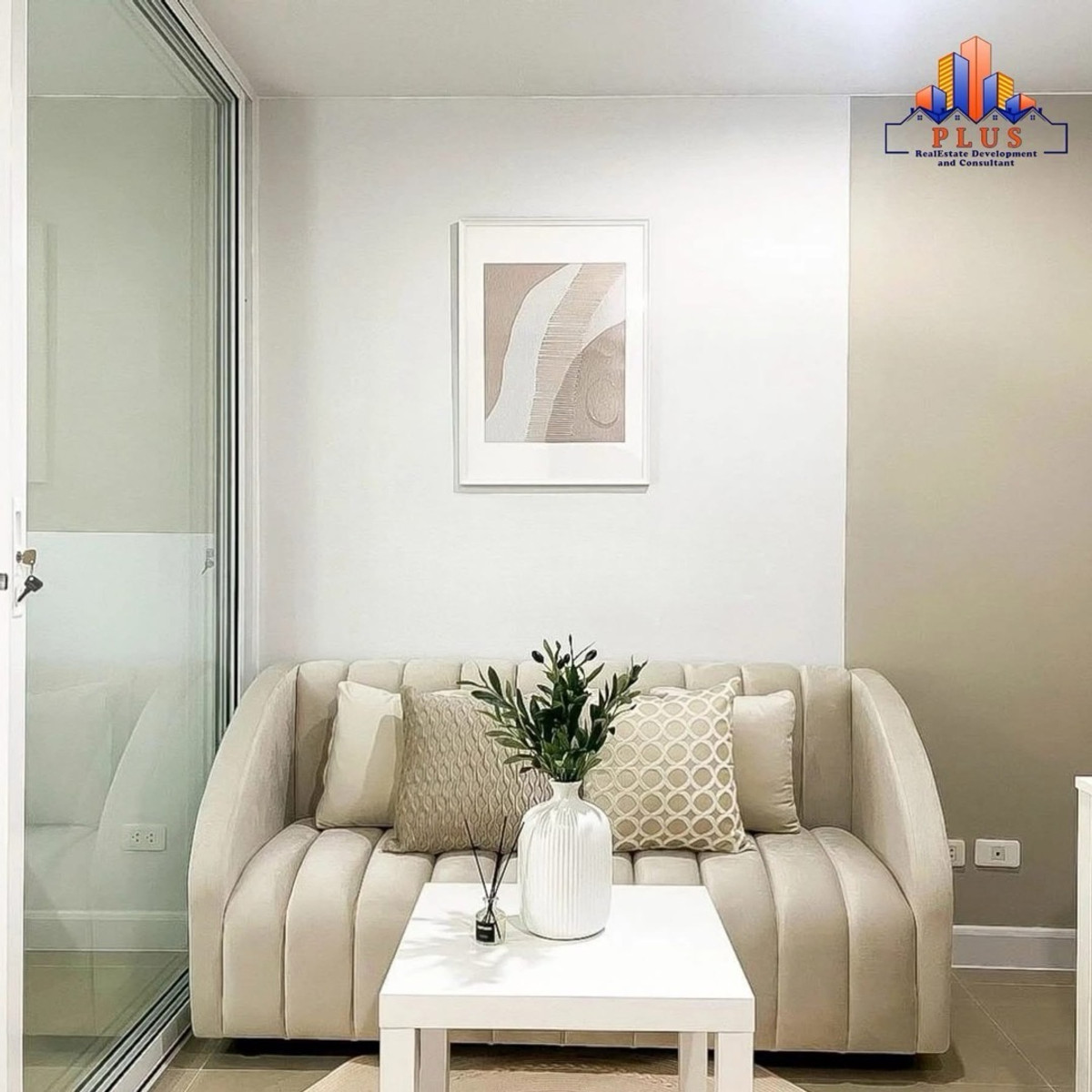 ขายคอนโดวิภาวดี ดอนเมือง หลักสี่ : ขายคอนโด  รีเจ้นท์ โฮม 3 พหลโยธิน 57
Regent Home 3 