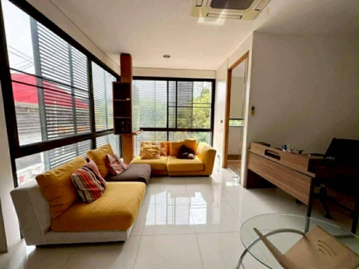 ขายบ้านคลองเตย กล้วยน้ำไท : 285AGFF#ขายบ้านเดี่ยว 2 ชั้น บนที่ดินผืนใหญ่ใจกลางพระราม 4 The New CBD  ทำเลสุดหายาก และคุ้มค่าที่สุด   