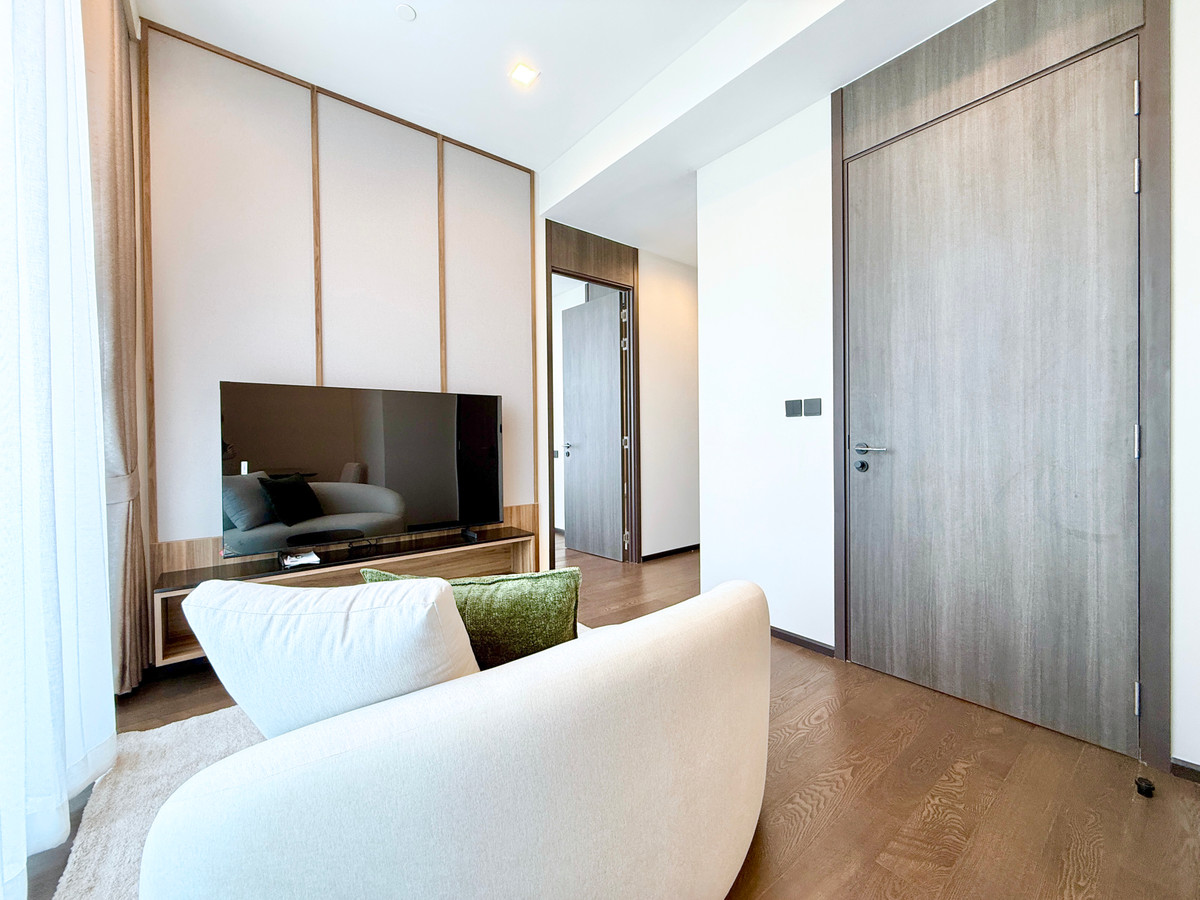 ให้เช่าคอนโดสุขุมวิท อโศก ทองหล่อ : 🚀 AESTIQ ทองหล่อ - 50ตรม. 1นอน1น้ำ เลี้ยงสัตว์ได้ พร้อมอยู่ 092-545-6151 (ทีม)