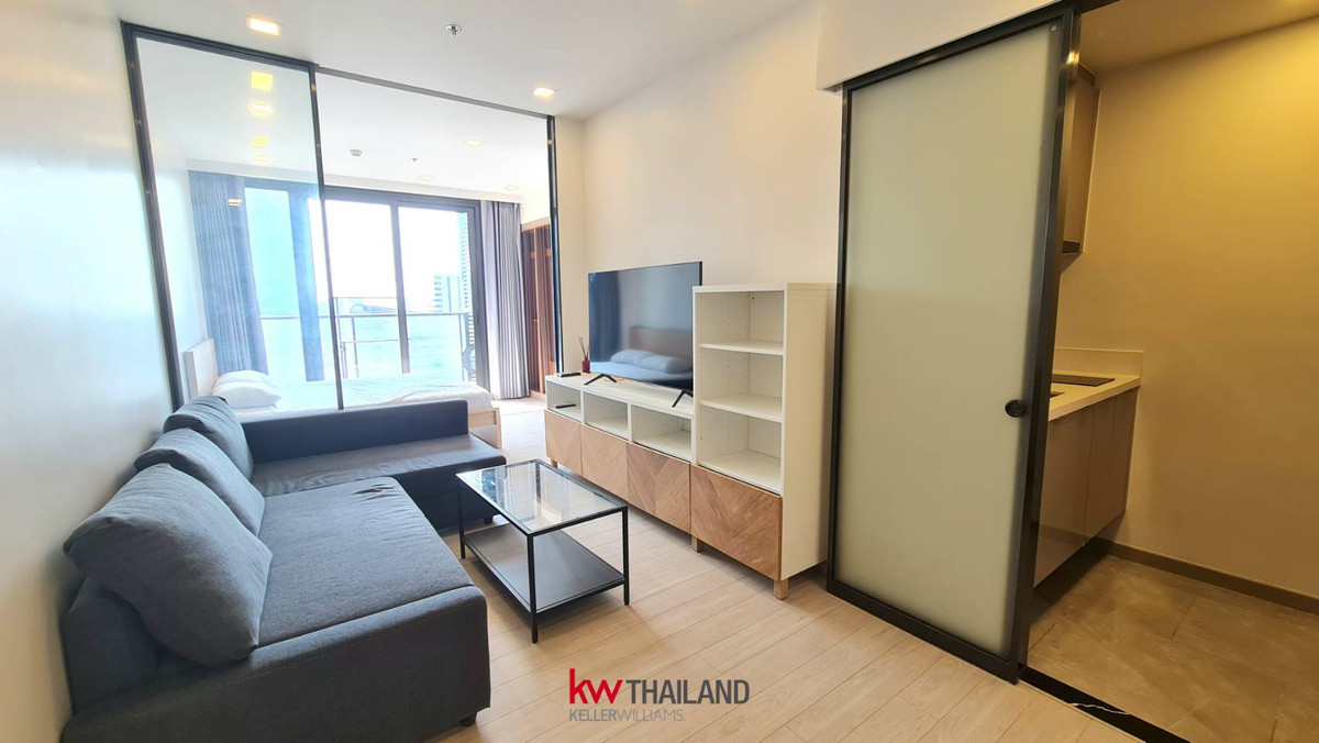 ให้เช่าคอนโดพระราม 9 เพชรบุรีตัดใหม่ RCA : 🔥🔥ให้เช่าด่วนคอนโด One9Five ห้องสวย เฟอร์ครบ ใกล้ MRT พระรามเก้า 🥰