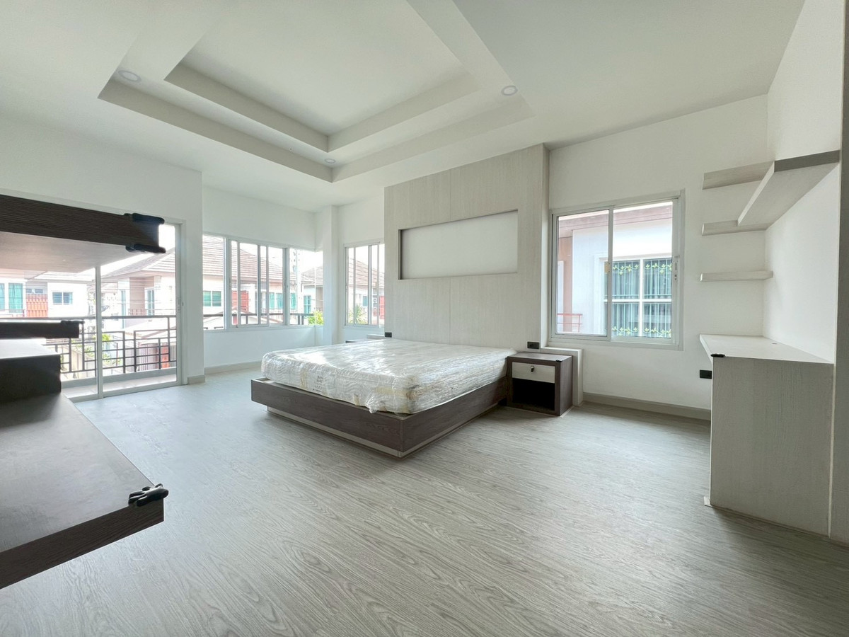 For SaleHousePattaya, Bangsaen, Chonburi : 🏡 2-story detached house for sale, Coco Park Sirisa 21 Village, large house, wide area, 3 bedrooms | 3 bathrooms, selling price 5,890,000 baht 💰