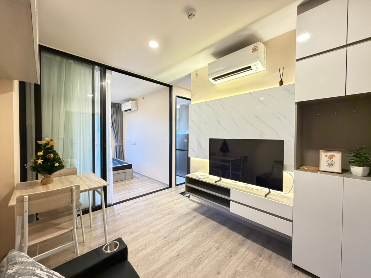 ให้เช่าคอนโดปิ่นเกล้า จรัญสนิทวงศ์ : 🏢 For Rent ออริจิ้น ปลั๊ก&เพลย์ สิรินธร สเตชั่น 🛏 Simplex 1 bed 📏 ขนาด: 25 ตร.ม. 💰 ราคาเพียง 12K/เดือน 📍 ทำเล: ใกล้รถไฟฟ้า สถานีสิรินธร และห้างสรรพสินค้าย่านฝั่งธน