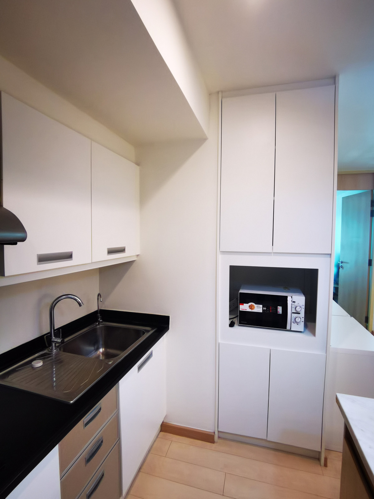 For RentCondoSilom, Saladaeng, Bangrak : Condo for rent: Silom Suite, Silom, 4 bedrooms, fully furnished, ready to move in.