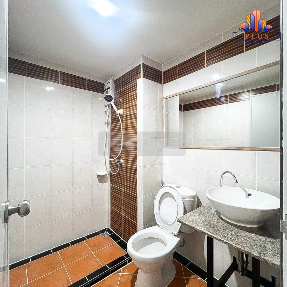 ขายคอนโดวิภาวดี ดอนเมือง หลักสี่ : ขายคอนโด  รีเจ้นท์ โฮม 3 พหลโยธิน 57
Regent Home 3 