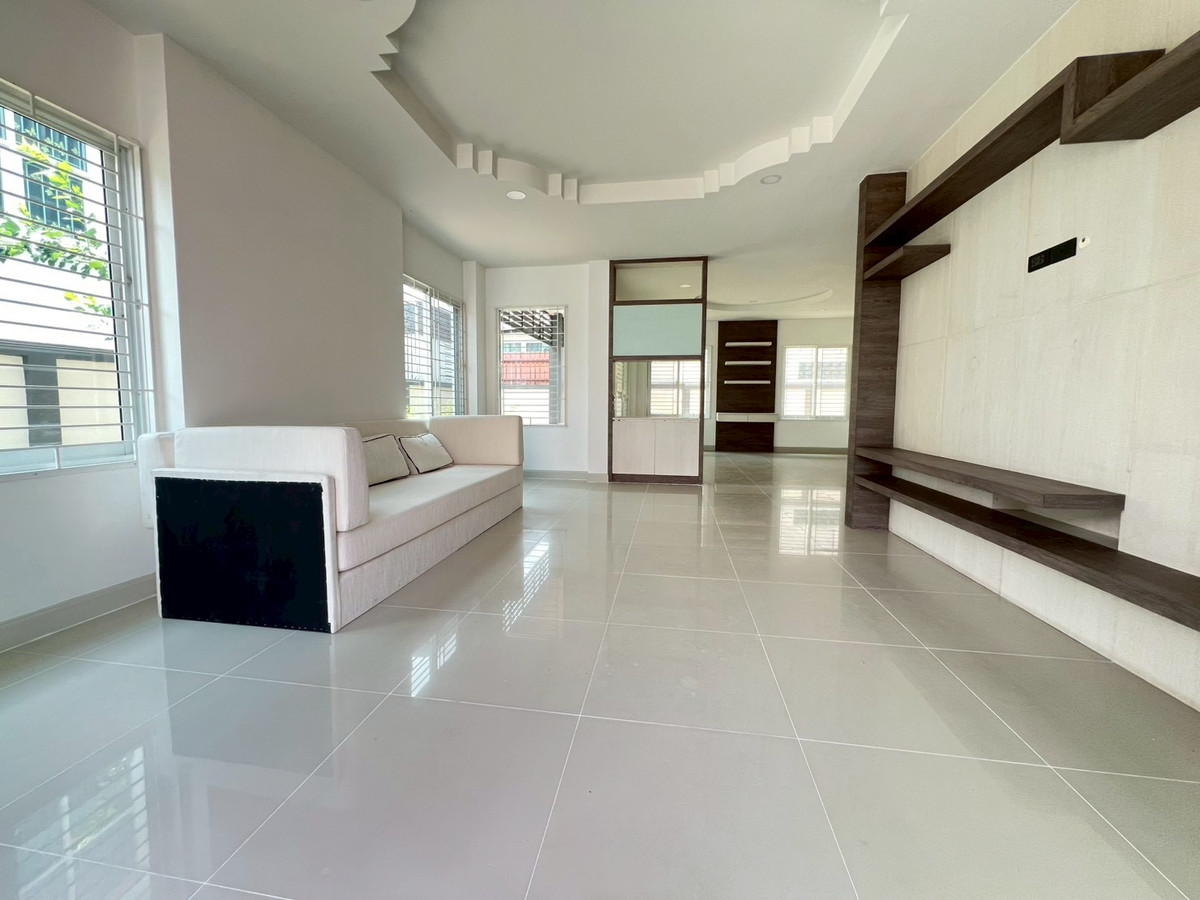 For SaleHousePattaya, Bangsaen, Chonburi : 🏡 2-story detached house for sale, Coco Park Sirisa 21 Village, large house, wide area, 3 bedrooms | 3 bathrooms, selling price 5,890,000 baht 💰