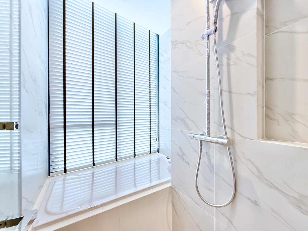 ให้เช่าคอนโดสุขุมวิท อโศก ทองหล่อ : 🚀 AESTIQ ทองหล่อ - 50ตรม. 1นอน1น้ำ เลี้ยงสัตว์ได้ พร้อมอยู่ 092-545-6151 (ทีม)