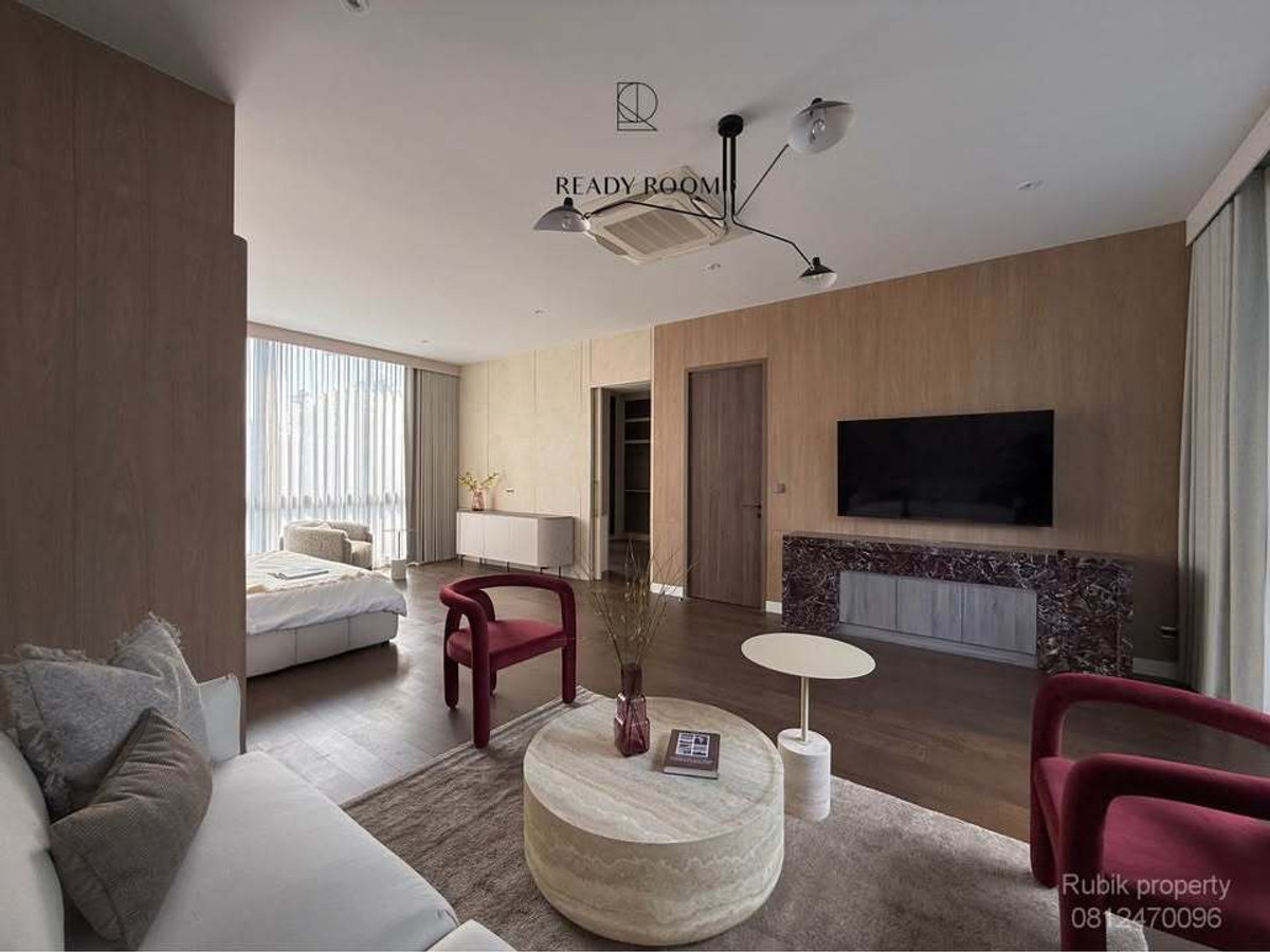 For RentHousePattanakan, Srinakarin : 🏡 **Luxury house for rent Bugaan Krungthep Kreetha** RB1787 Luxury level project, Krungthep Kreetha location. Near international schools and golf courses.