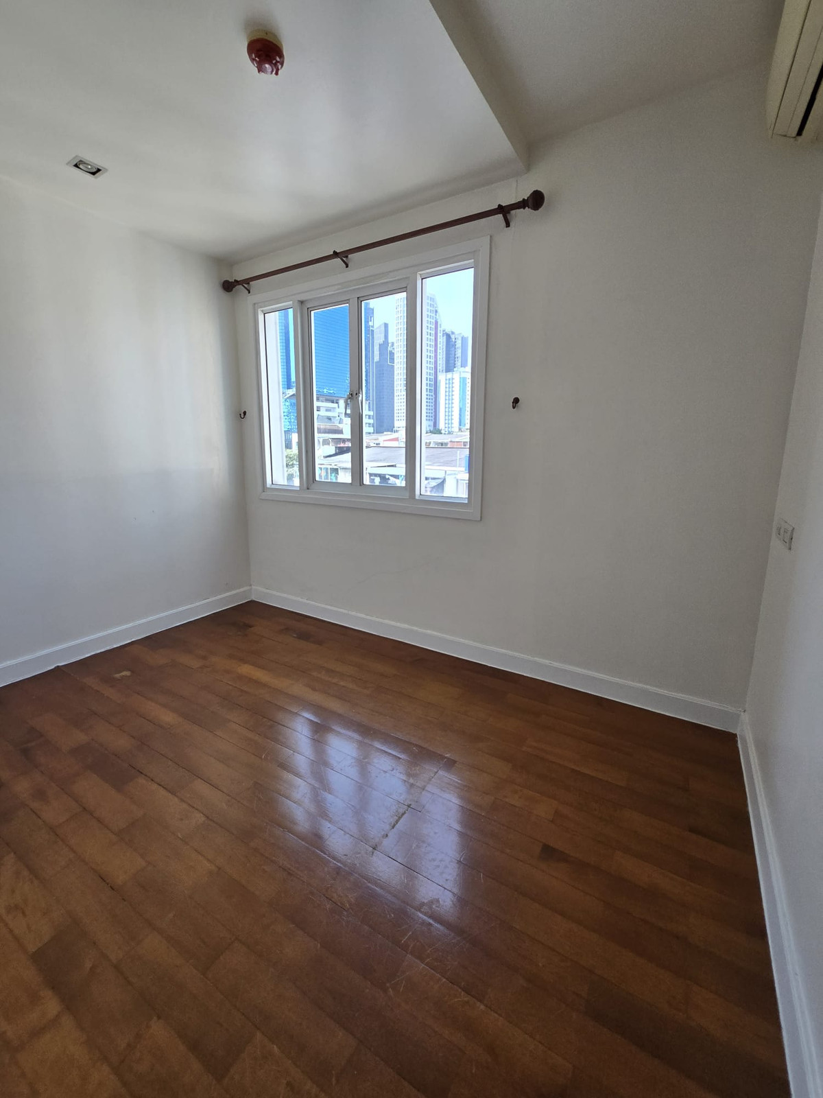 For RentCondoSukhumvit, Asoke, Thonglor : 2 Bed 2Bath At Le Nice Ekkamai Ready to move in