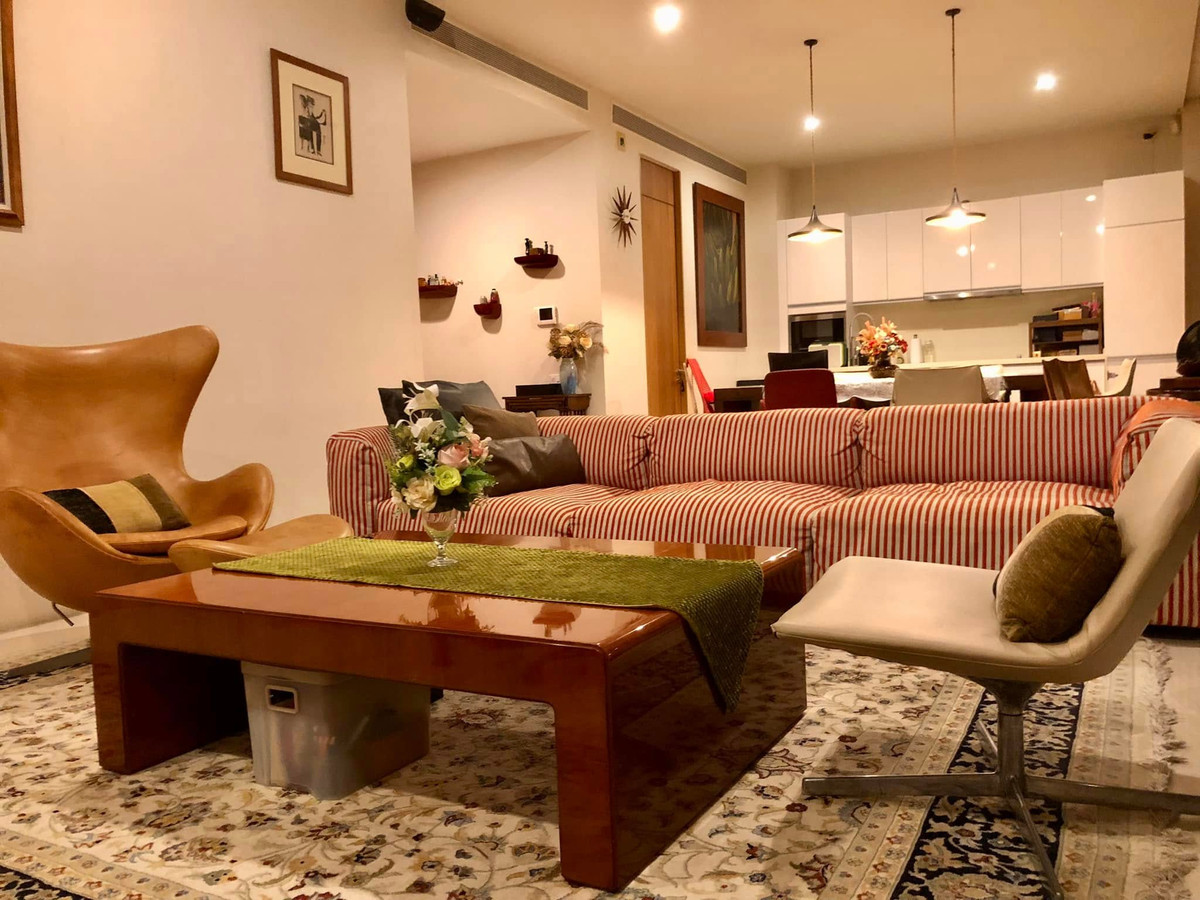 ขายทาวน์โฮมเลียบทางด่วนรามอินทรา : 15 เกทส์ เอกมัย - รามอินทรา / 5 ห้องนอน (ขาย), 15 Gates Ekamai - Ramintra / 5 Bedrooms (FOR SALE) FAHS053