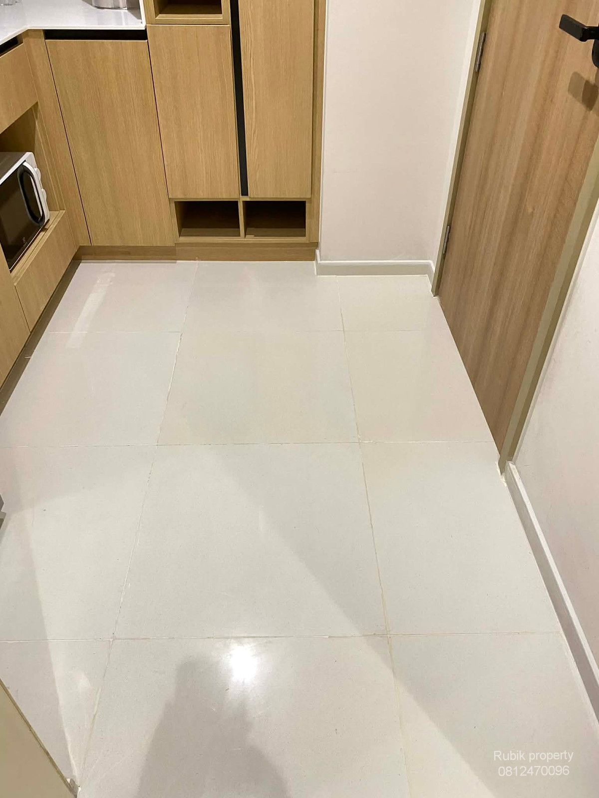 CondoLadprao, Central Ladprao : 🏙 **Condo for sale Maru Ladprao 15 (Pet Friendly)** RB1773, corner room, private, no walls next to anyone, good location, next to MRT Ladprao.