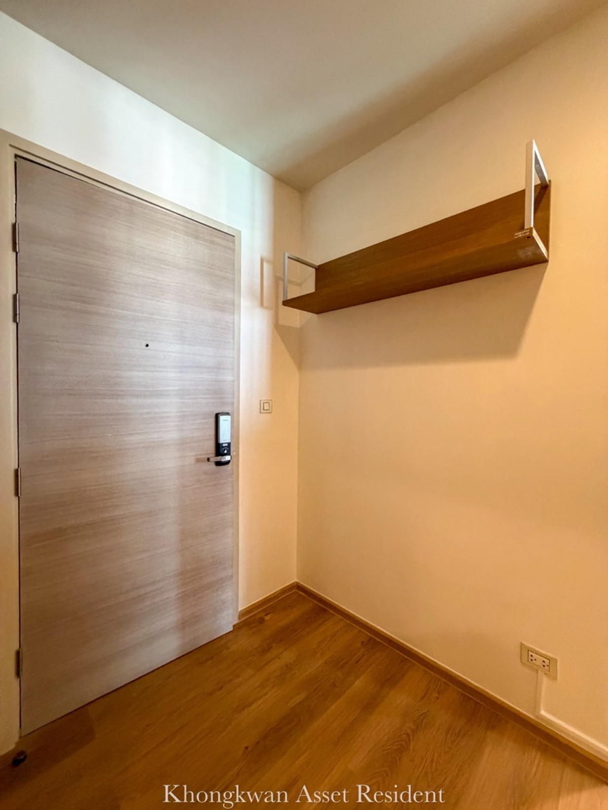 For SaleCondoRatchathewi,Phayathai : Corner room, 2 bedrooms, Ratchathewi, newly renovated, northern view, price 11.9 million (the only room on the market!)