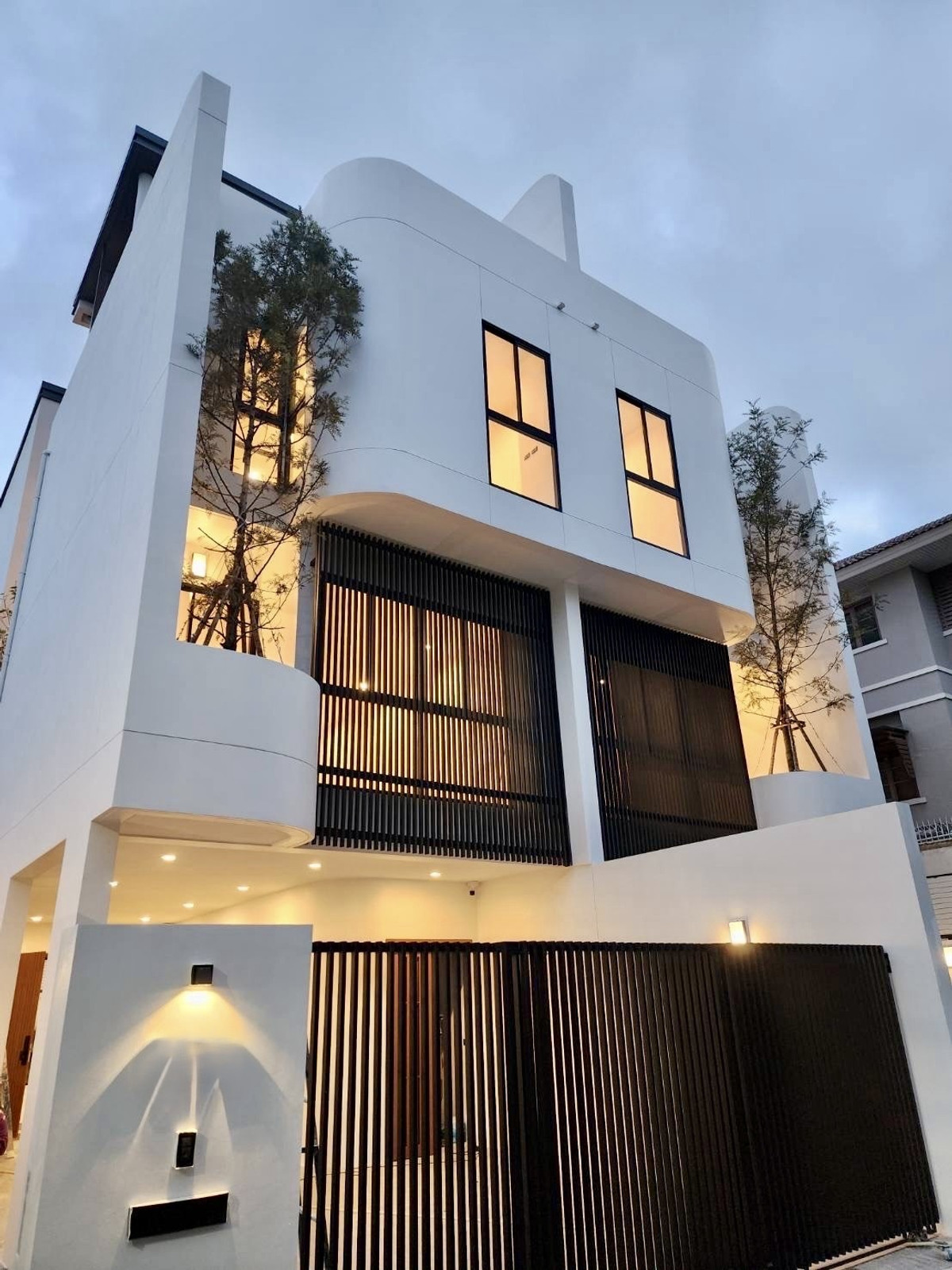 For SaleHouseOnnut, Udomsuk : The Shade Sukhumvit 101 / 3 Bedrooms (For Sale), The Shade Sukhumvit 101 / 3 Bedrooms (FOR SALE) GNG001