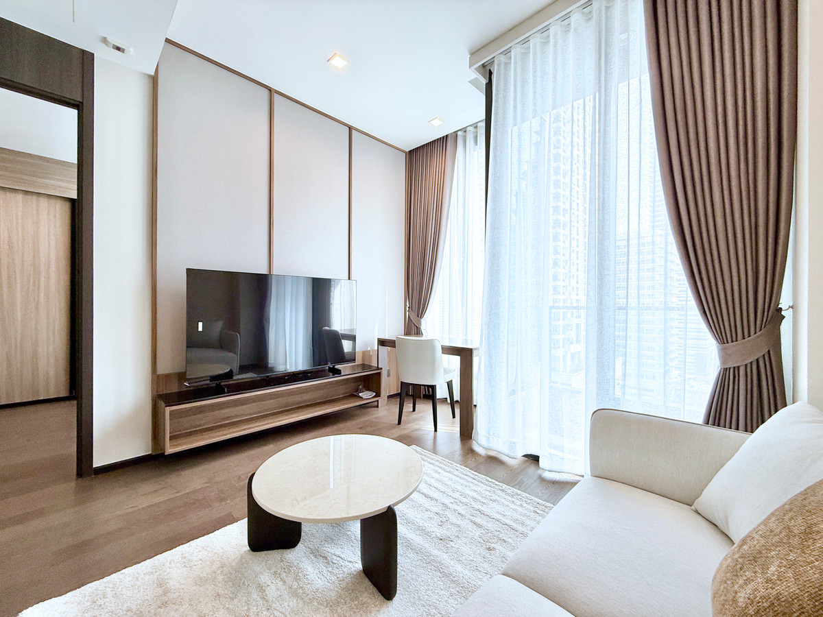 ให้เช่าคอนโดสุขุมวิท อโศก ทองหล่อ : 🚀 AESTIQ ทองหล่อ - 39ตรม. 1นอน1น้ำ เลี้ยงสัตว์ได้ พร้อมอยู่ 092-545-6151 (ทีม)