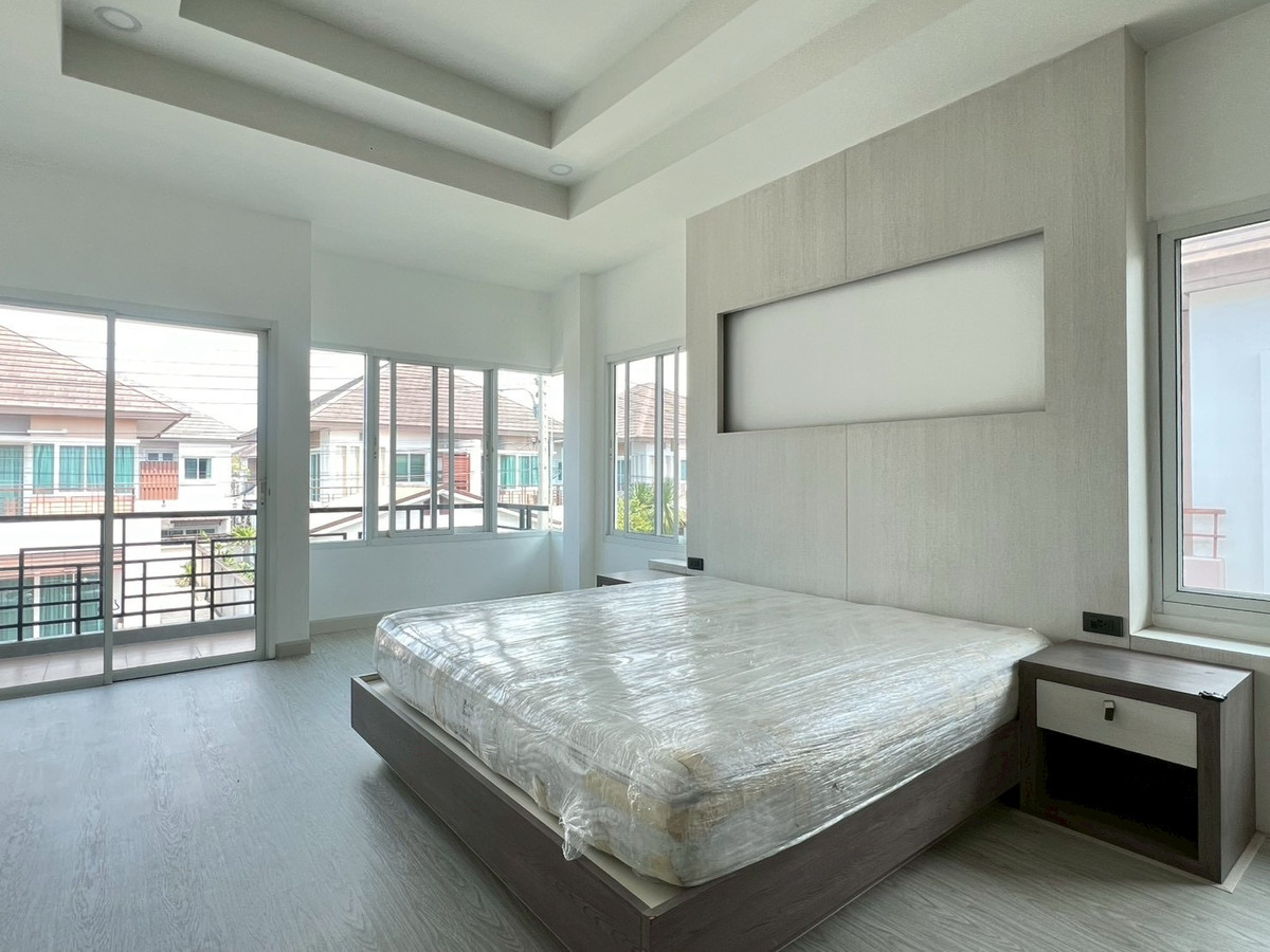 For SaleHousePattaya, Bangsaen, Chonburi : 🏡 2-story detached house for sale, Coco Park Sirisa 21 Village, large house, wide area, 3 bedrooms | 3 bathrooms, selling price 5,890,000 baht 💰