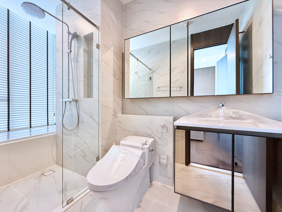 ให้เช่าคอนโดสุขุมวิท อโศก ทองหล่อ : 🚀 AESTIQ ทองหล่อ - 50ตรม. 1นอน1น้ำ เลี้ยงสัตว์ได้ พร้อมอยู่ 092-545-6151 (ทีม)