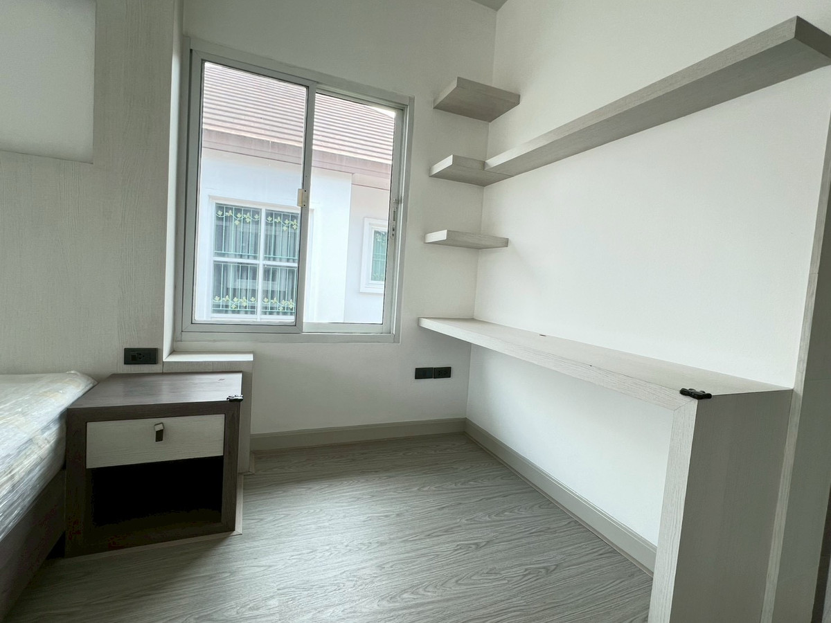 For SaleHousePattaya, Bangsaen, Chonburi : 🏡 2-story detached house for sale, Coco Park Sirisa 21 Village, large house, wide area, 3 bedrooms | 3 bathrooms, selling price 5,890,000 baht 💰