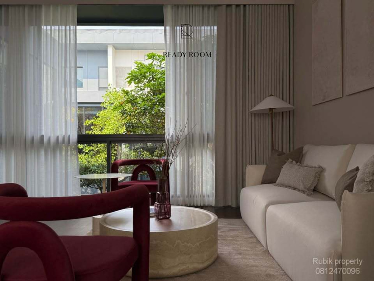 For RentHousePattanakan, Srinakarin : 🏡 **Luxury house for rent Bugaan Krungthep Kreetha** RB1787 Luxury level project, Krungthep Kreetha location. Near international schools and golf courses.