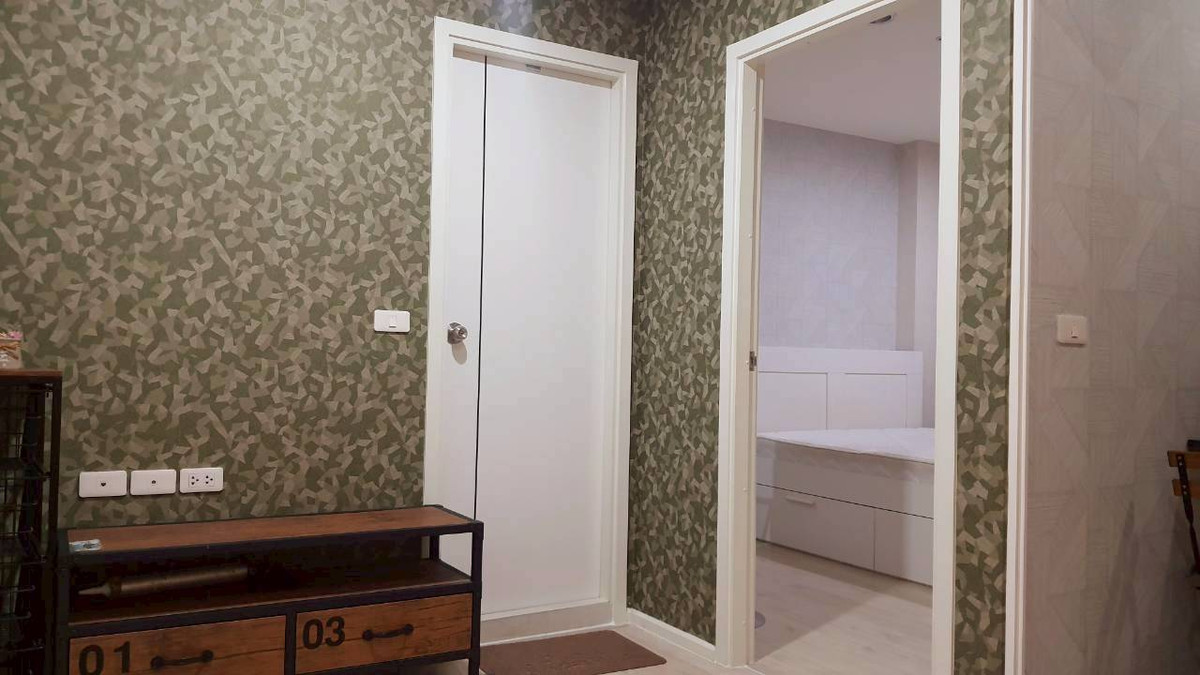 For RentCondoThaphra, Talat Phlu, Wutthakat : *FOR RENT* Aspire Sathorn-Tha Phra, beautiful room (nice room, book now!! ) Ready to move in, next to BTS Talat Phlu.