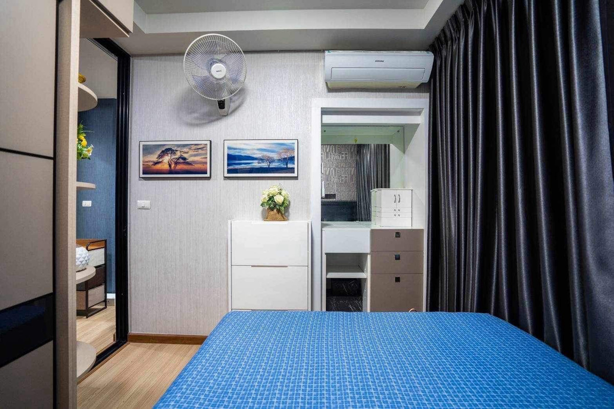 For RentCondoBang kae, Phetkasem : Condo for rent, J Condo (Sathorn-Kanlapapakrit) 
, size 31 sq m, 9th floor, Building A 
, 1 bedroom, 1 bathroom 
, beautiful room, only 8,500 baht.